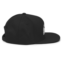 Load image into Gallery viewer, Classic Snapback (Black)